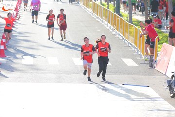 RUN TO LIVE 2025 - Ảnh #3192042