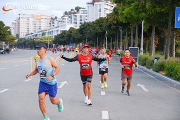 RUN TO LIVE 2025 - Ảnh #3260149
