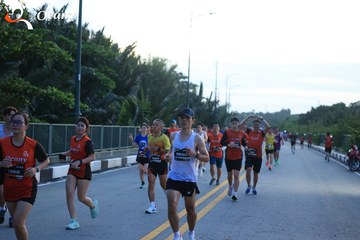 RUN TO LIVE 2025 - Ảnh #3265928