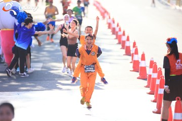 RUN TO LIVE 2025 - Ảnh #3205206