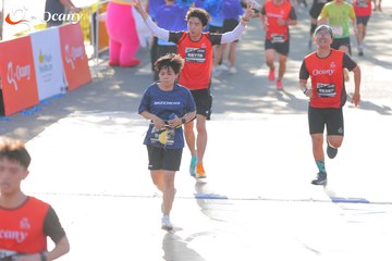 RUN TO LIVE 2025 - Ảnh #3193437