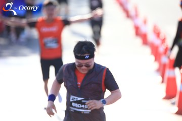 RUN TO LIVE 2025 - Ảnh #3205348