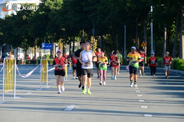 RUN TO LIVE 2025 - Ảnh #3298519