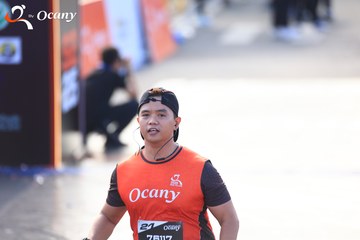 RUN TO LIVE 2025 - Ảnh #3208856