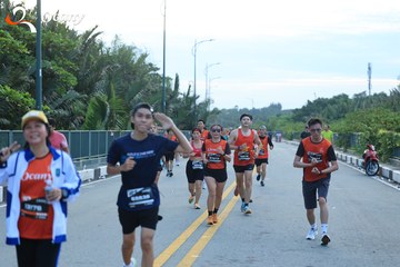 RUN TO LIVE 2025 - Ảnh #3279130