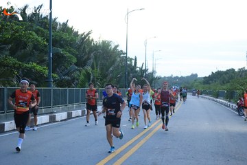 RUN TO LIVE 2025 - Ảnh #3266637