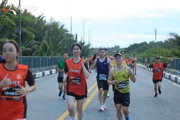 RUN TO LIVE 2025 - Ảnh #3278255