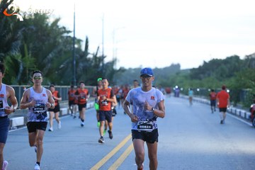 RUN TO LIVE 2025 - Ảnh #3264998