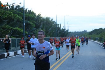 RUN TO LIVE 2025 - Ảnh #3268196