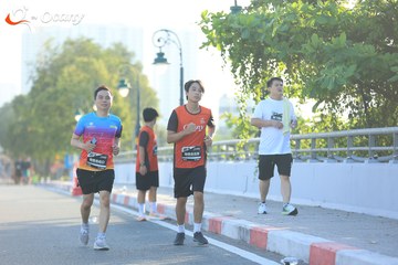 RUN TO LIVE 2025 - Ảnh #3259863