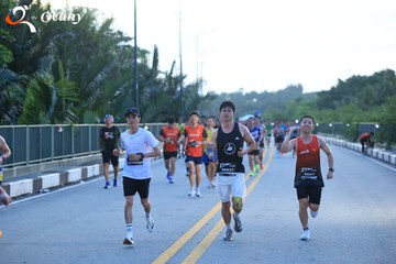 RUN TO LIVE 2025 - Ảnh #3265459