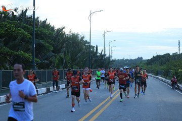 RUN TO LIVE 2025 - Ảnh #3268250