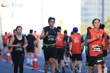 RUN TO LIVE 2025 - Ảnh #3283155