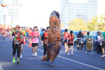 RUN TO LIVE 2025 - Ảnh #3288085