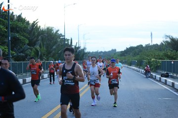 RUN TO LIVE 2025 - Ảnh #3267973