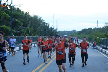 RUN TO LIVE 2025 - Ảnh #3287369