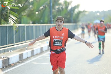 RUN TO LIVE 2025 - Ảnh #3303710