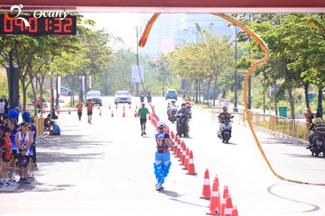 RUN TO LIVE 2025 - Ảnh #3209809