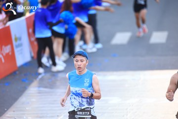 RUN TO LIVE 2025 - Ảnh #3153629