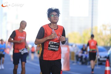RUN TO LIVE 2025 - Ảnh #3287195