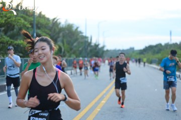 RUN TO LIVE 2025 - Ảnh #3278915