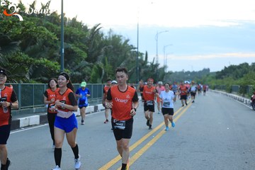 RUN TO LIVE 2025 - Ảnh #3281578
