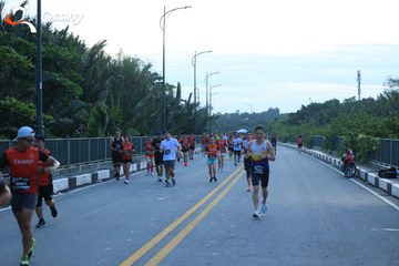 RUN TO LIVE 2025 - Ảnh #3268157