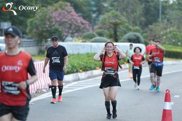 RUN TO LIVE 2025 - Ảnh #3210323