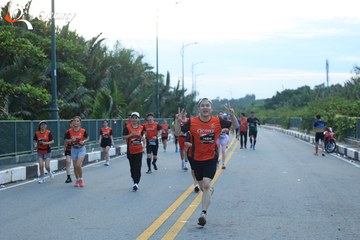 RUN TO LIVE 2025 - Ảnh #3278403