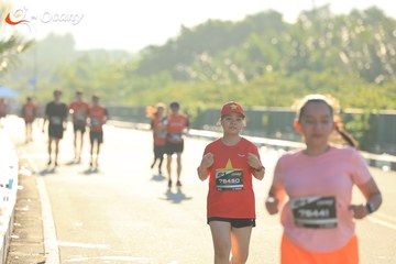 RUN TO LIVE 2025 - Ảnh #3303256