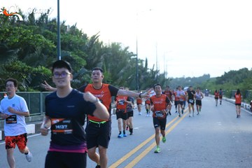 RUN TO LIVE 2025 - Ảnh #3266407