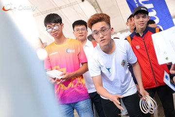 RUN TO LIVE 2025 - Ảnh #3134487