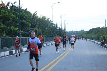 RUN TO LIVE 2025 - Ảnh #3266565