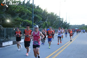 RUN TO LIVE 2025 - Ảnh #3266084