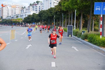 RUN TO LIVE 2025 - Ảnh #3260204