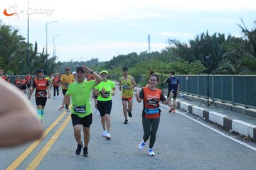 RUN TO LIVE 2025 - Ảnh #3278317