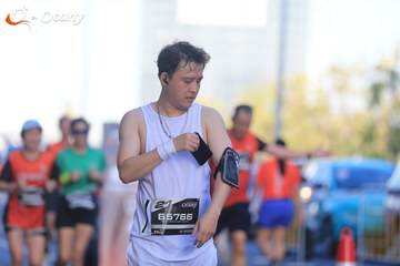 RUN TO LIVE 2025 - Ảnh #3287184