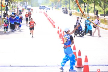 RUN TO LIVE 2025 - Ảnh #3209346