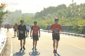 RUN TO LIVE 2025 - Ảnh #3303282