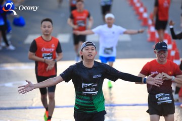 RUN TO LIVE 2025 - Ảnh #3154207