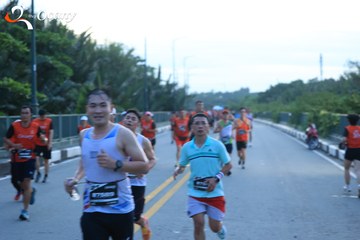 RUN TO LIVE 2025 - Ảnh #3268015