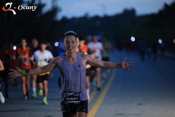 RUN TO LIVE 2025 - Ảnh #3263430