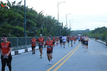 RUN TO LIVE 2025 - Ảnh #3268140