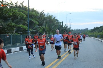 RUN TO LIVE 2025 - Ảnh #3281468