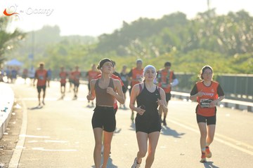 RUN TO LIVE 2025 - Ảnh #3303058