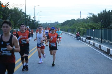 RUN TO LIVE 2025 - Ảnh #3267978