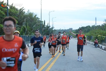 RUN TO LIVE 2025 - Ảnh #3279124