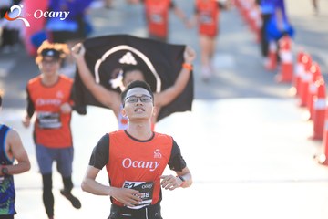 RUN TO LIVE 2025 - Ảnh #3203468