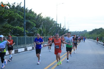 RUN TO LIVE 2025 - Ảnh #3266742