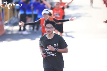 RUN TO LIVE 2025 - Ảnh #3207057